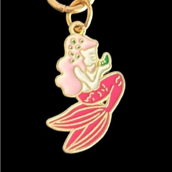 Betsey Johnson Pink Charm Necklace - Mermaid, Shell, Starfish - Summer Vacation - Picture 5 of 7